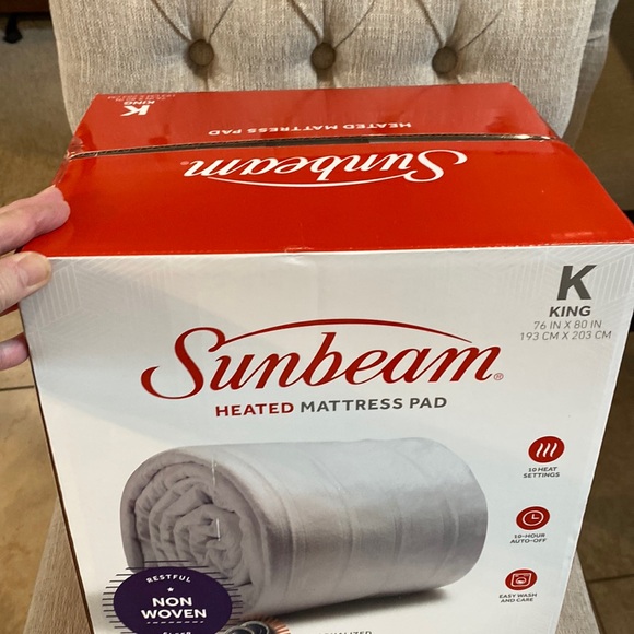 SUNBEAM NEW in Box King-size Heated Mattress Pad Dual Zone Controls - Picture 8 of 13